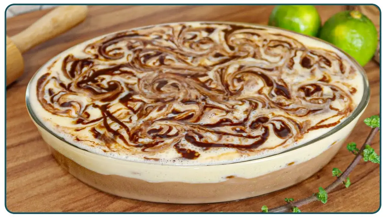 Este pavê de chocolate com limão é uma sobremesa cremosa que combina a intensidade do...