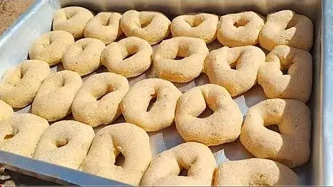 Este biscoitinho caseiro é perfeito para servir no café da manhã ou no lanche da...