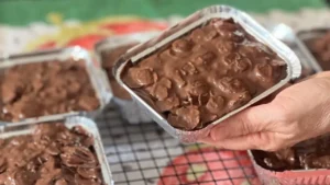 Bolo crocante na marmitinha: O Bolo que está conquistando todo mundo