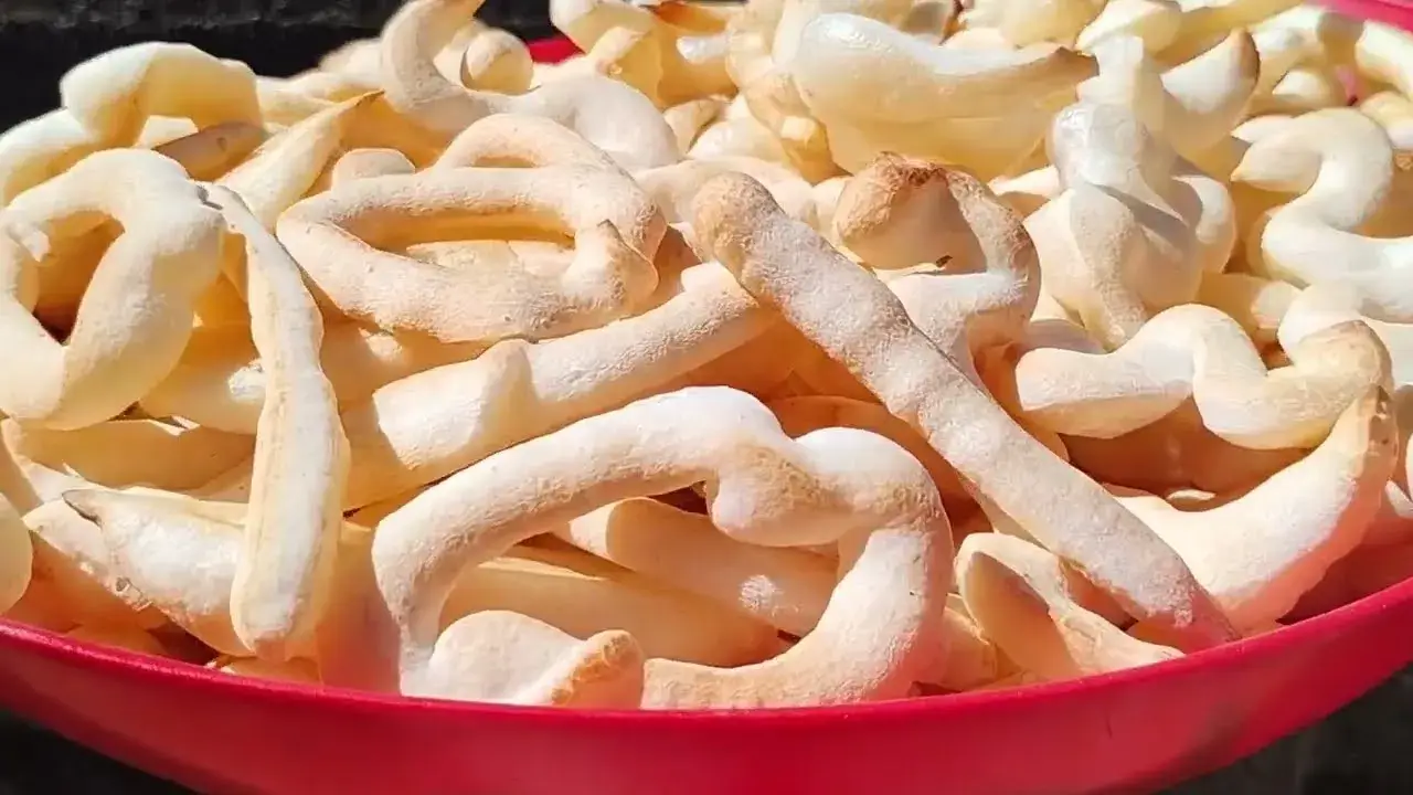 O biscoitinho da vovó é aquele tipo de receita que lembra o sabor da padaria...