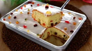Bolo de frutas tradicional para festas de fim de ano
