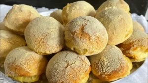Broinha de Fubá Tradicional: Receita Simples e Deliciosa