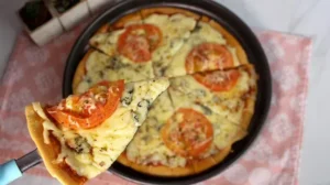 Pizza de Liquidificador Crocante e Fácil: Faça em Minutos e Surpreenda no Sabor