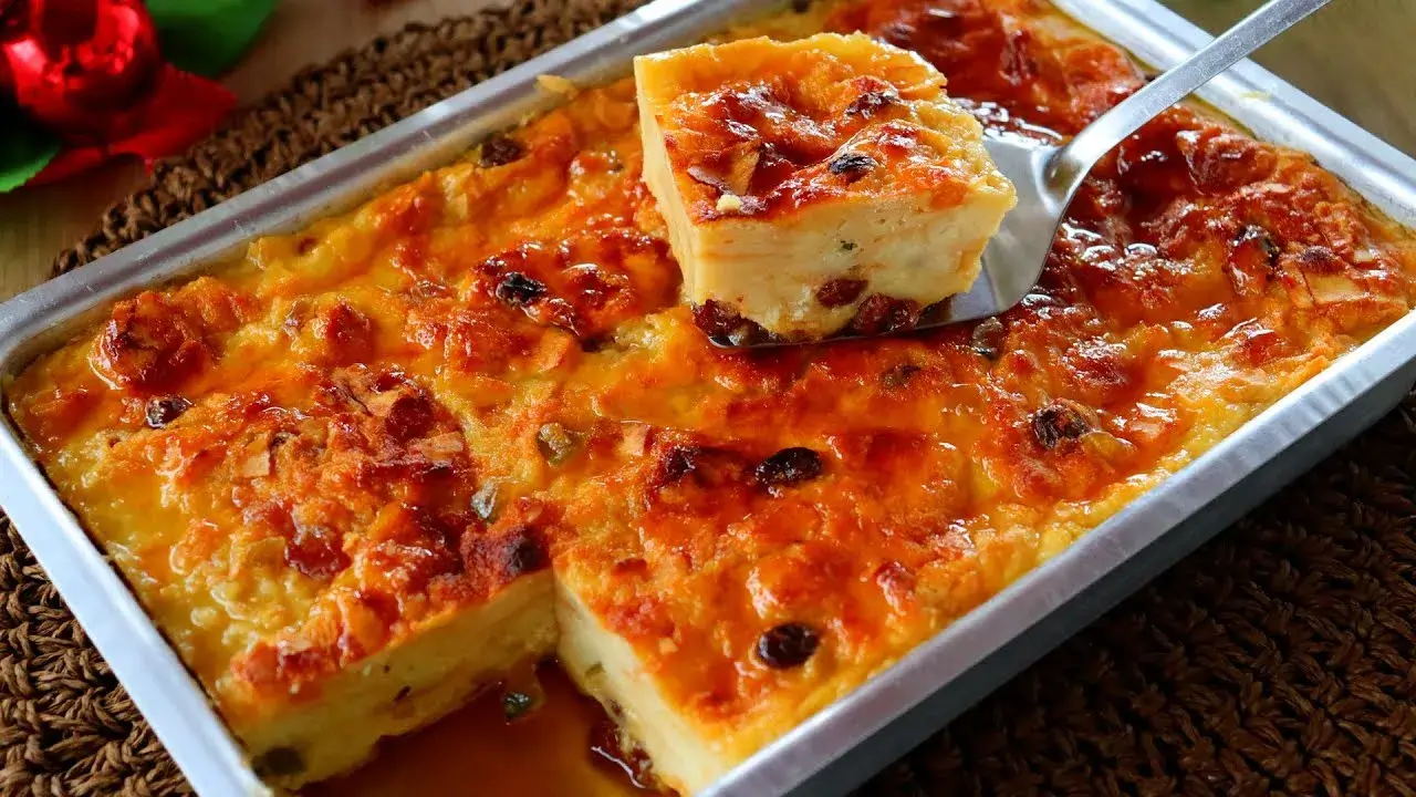 Pudim de Natal Tradicional com Pão