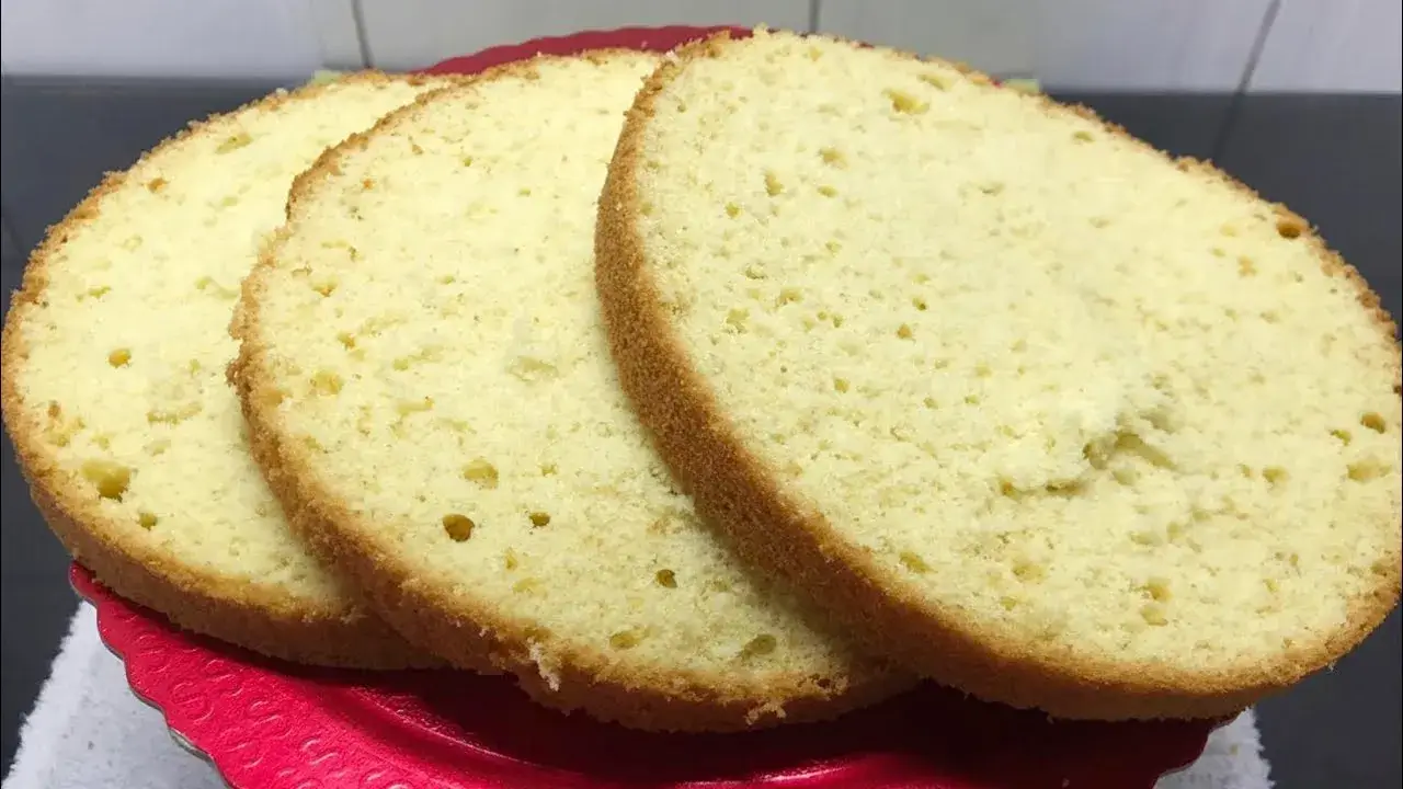 Receita de Massa de Pão de Ló Fofinha e Versátil
