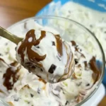 Sorvete de Leite Condensado com Granulado feito com Chantilly