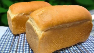 Pão Caseiro Econômico: Receita de pão caseiro fácil para fazer hoje mesmo
