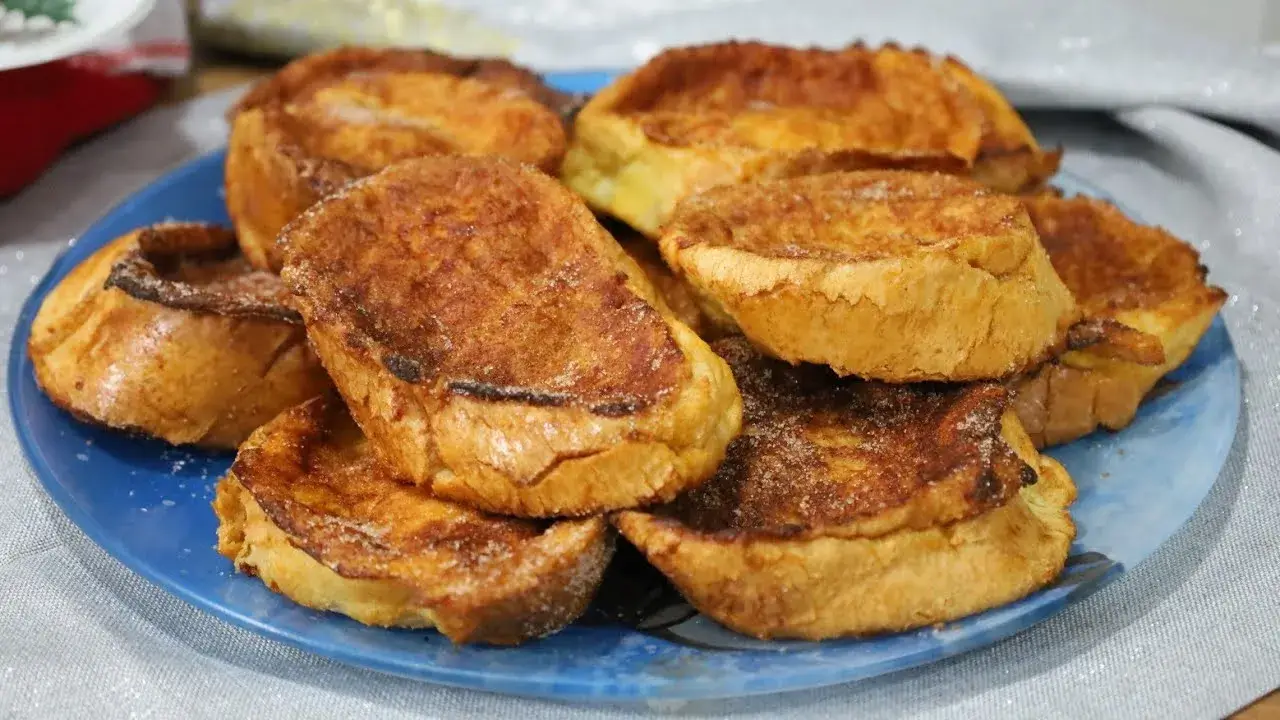 Rabanada no forno que deixa o Natal ainda mais especial