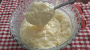 Recheio Prestígio cremoso: Receita prática com coco para deixar seus bolos ainda melhores