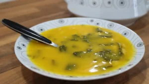 Sopa de Nabiças Caseira com Abóbora e Feijão à Moda Antiga