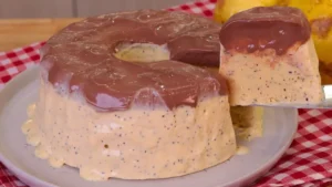 Sorvetão de Maracujá com Cobertura de Chocolate Fácil e Cremoso