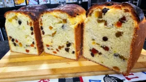 Pão Doce com Frutas Cristalizadas Caseiro para Festas e Café da Tarde