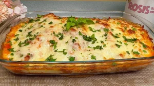 Parmegiana de frango fácil com molho caseiro e queijo gratinado