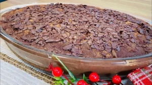 Pavê de Chocolate Cremoso para Servir Gelado em Travessas ou Taças