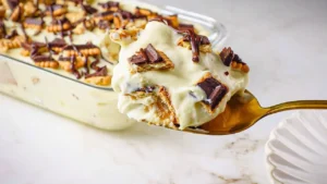 Pavê de Nata com Biscoito e Chocolate para Servir Gelado