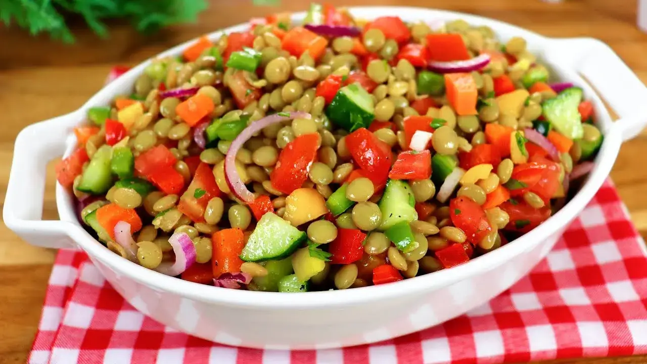 Salada de Lentilha Colorida para o Almoço