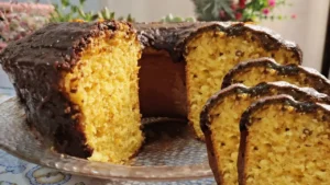 Bolo de Laranja com Cobertura de Chocolate