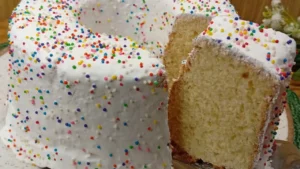Bolo de Manteiga com Glacê de Limão: Receita Fofinha para o Café da Tarde
