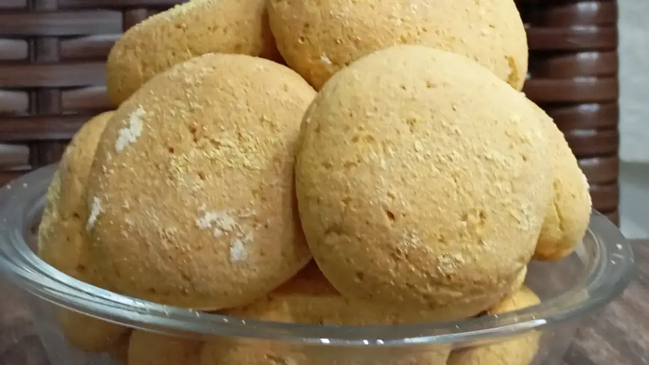 Broinhas de Fubá: Receita Simples e Caseira para Café da Tarde