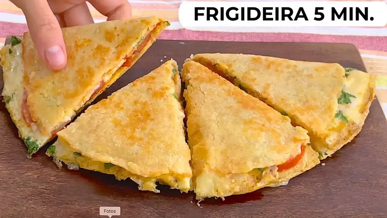 Massa Low Carb Zero Carboidrato com Queijo e Ovo Fácil na Frigideira