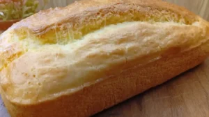 Pão de Tapioca no Liquidificador Sem Trigo Fofinho e Fácil de Fazer