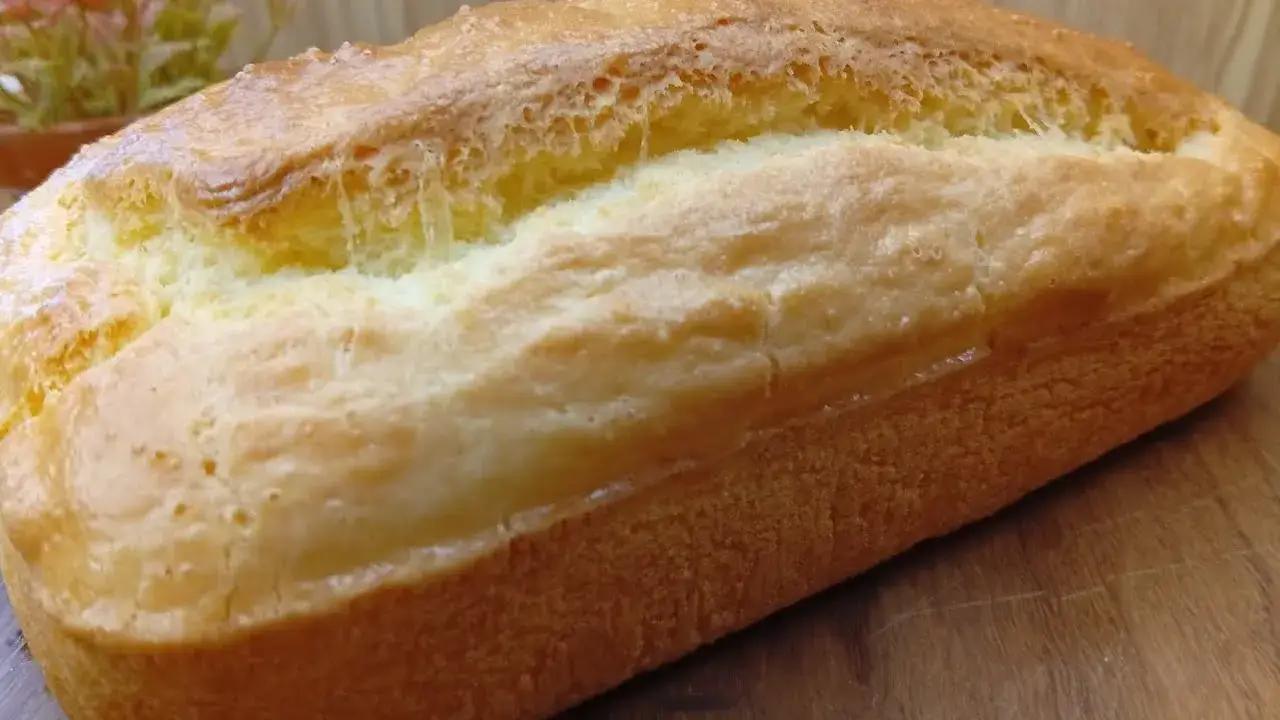Pão de Tapioca no Liquidificador Sem Trigo Fofinho e Fácil de Fazer