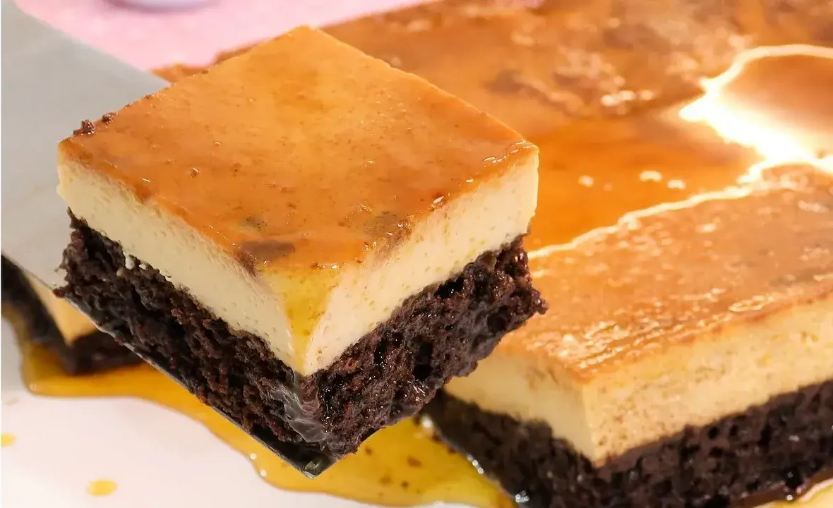 Bolo Pudim de Chocolate com Leite Condensado Fácil