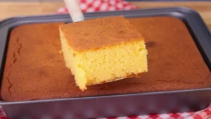 Bolo de Fubá Cozido Fofinho e Molhadinho para o Café da Tarde