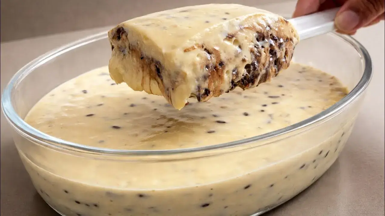 Creme de abacaxi com granulado: Sobremesa gelada fácil para a Páscoa