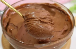 Mousse Trufada de Chocolate para Recheio de Bolo Cremoso e Estruturado