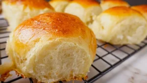 Pão de Batata fofinho e macio para servir no café ou lanche