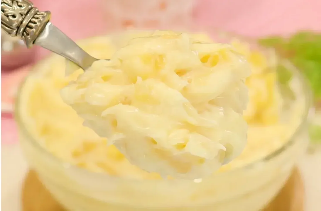 Recheio Quatro Leites com Abacaxi Cremoso e Estruturado para Bolos Decorados