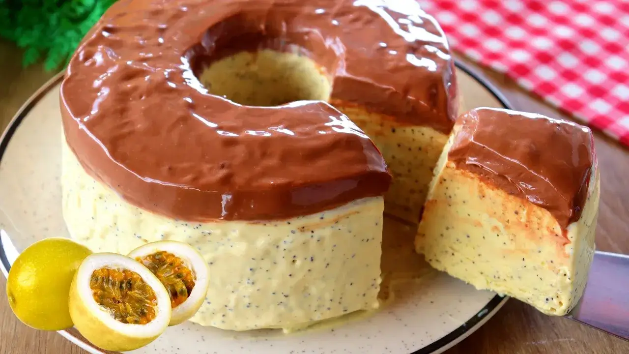 Sorvetão de Maracujá com Chocolate: Sobremesa gelada cremosa e fácil de preparar