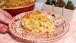 Torta Cremosa de Legumes com Massa Fofinha Fácil de Fazer