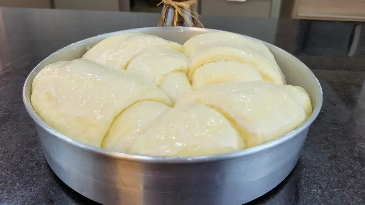 Pão Caseiro Fofinho Fácil para Café da Manhã e Lanche