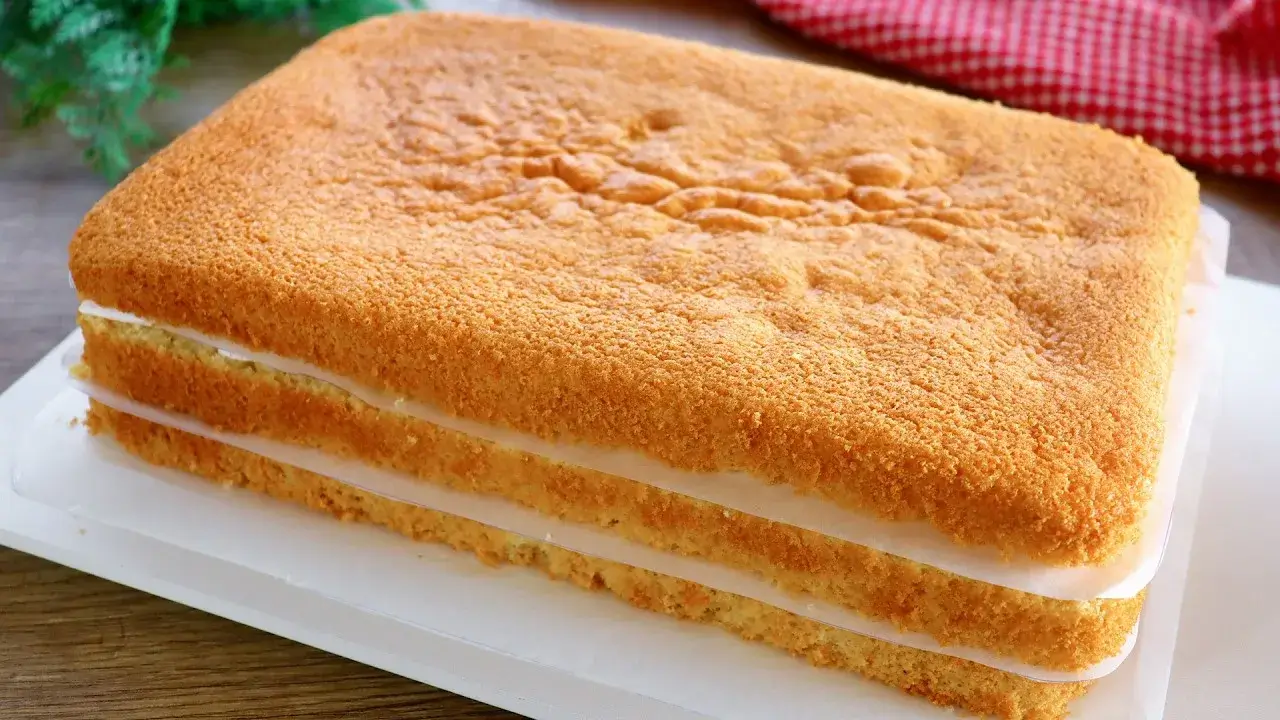 Massa Pão de Ló Fofinho com 6 Ingredientes Alto e Perfeito para Rechear