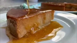 Pudim sem açúcar de banana fácil e cremoso para o dia a dia
