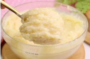 Recheio de Coco Cremoso fácil e estruturado para bolos e doces