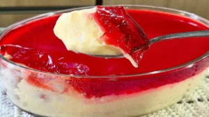 Sobremesa Sonho Cor-de-Rosa Gelada com Creme e Gelatina Fácil