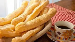 O biscoito peta é uma receita simples que serve para acompanhar o café do dia...