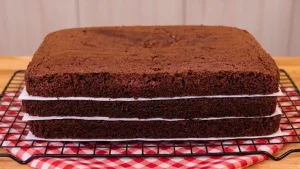 Massa de Bolo de Chocolate Alta para os seus Bolos Recheados