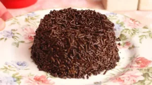 Mini brigadeirão na air fryer: Sobremesa rápida e cremosa para fazer em minutos
