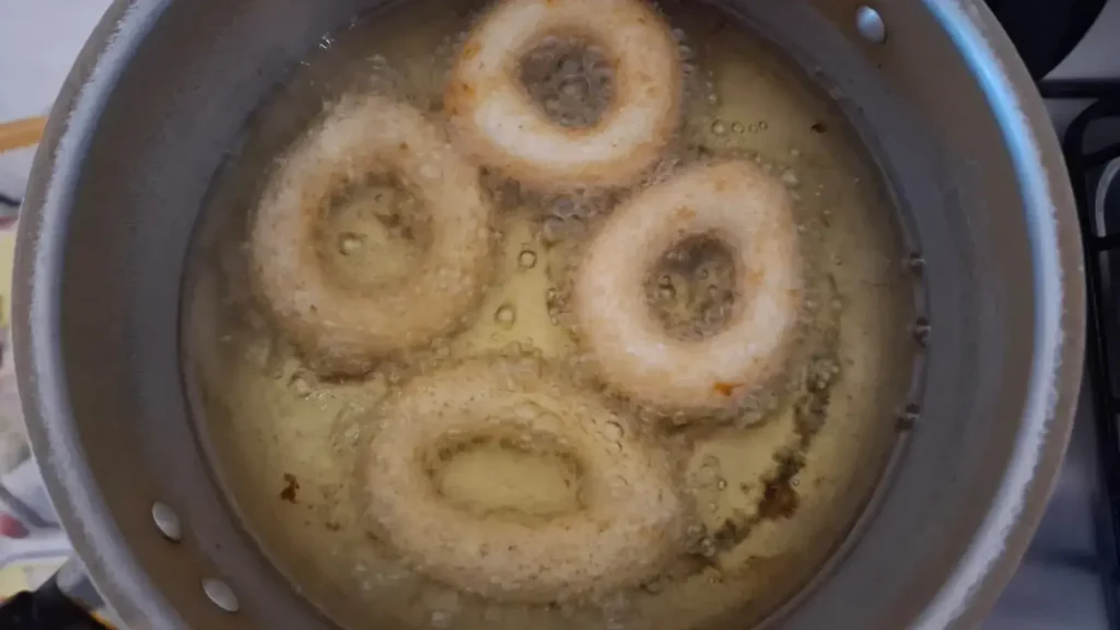Fritando os Biscoito