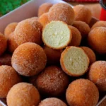 Bolinho de Chuva sem Farinha de Trigo e sem Leite: Fácil, Fofinho e Delicioso