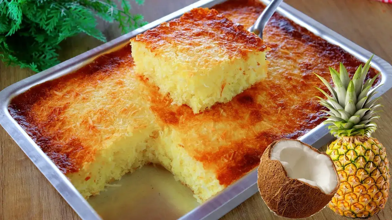 Bolo Cocada de Abacaxi sem Farinha de Trigo: Fácil, Cremoso e Cheio de Coco